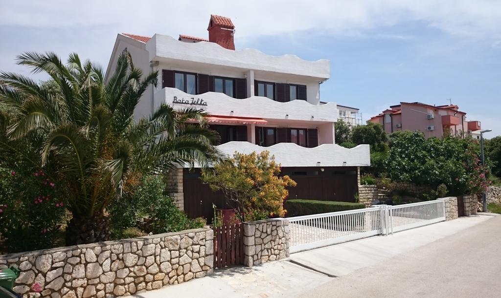 Apartments Baka Jelka Mandre Zewnętrze zdjęcie