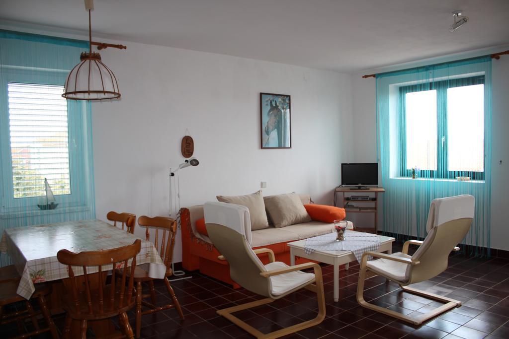 Apartments Baka Jelka Mandre Zewnętrze zdjęcie
