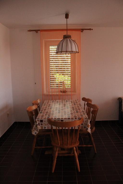 Apartments Baka Jelka Mandre Zewnętrze zdjęcie