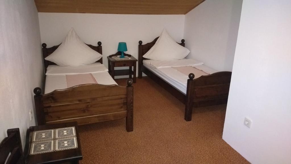 Apartments Baka Jelka Mandre Zewnętrze zdjęcie